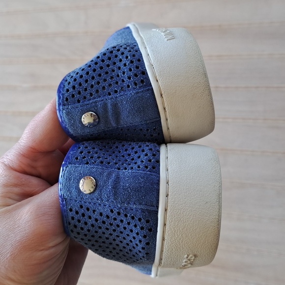 Michael Kors Perforated Suede Leather Slip On Stylish Loafers Sneakers - Picture 4 of 10